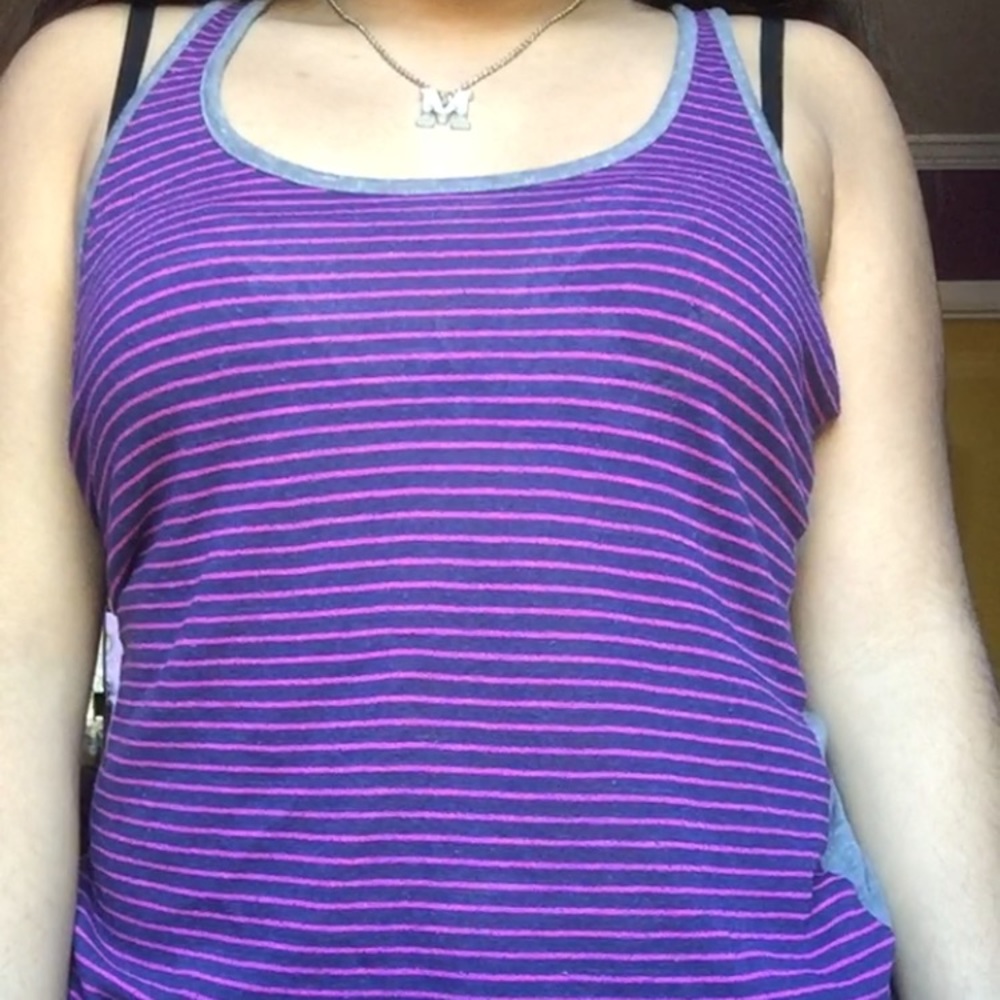 Work out shirt.